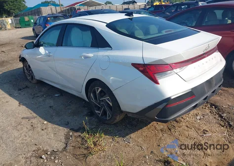 2025 Hyundai Elantra Sel Convenience z USA, uszkodzony, nr VIN KMHLS4DG8SU852853